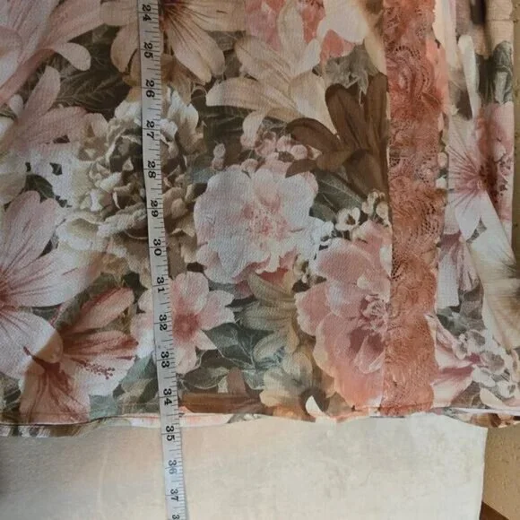 La Vie En Rose Textured Satin Robe - Size Small - Picture 6 of 6